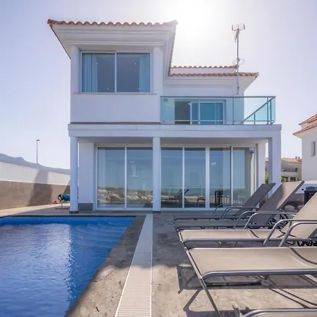Villa Preciosa Con Vistas Al Mar, Piscina Infinity En Mirador Del Duque